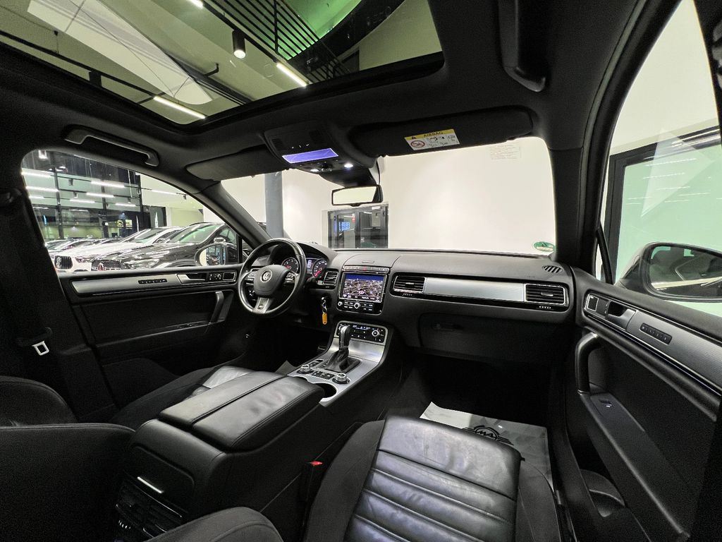 Volkswagen Touareg 2016