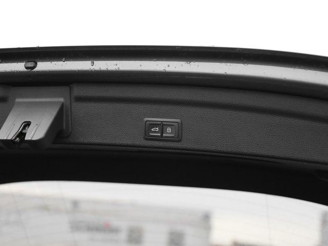 Audi RSQ3 2022