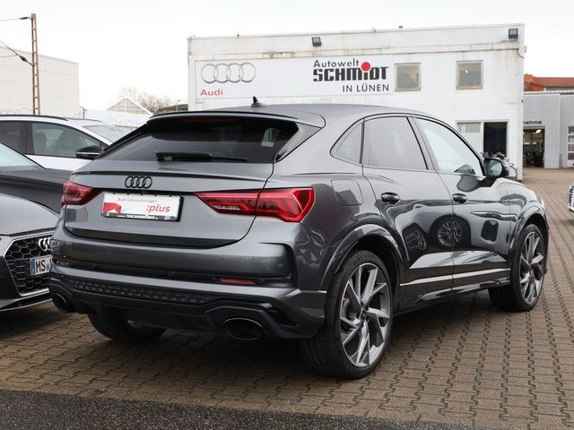 Audi RSQ3 2022