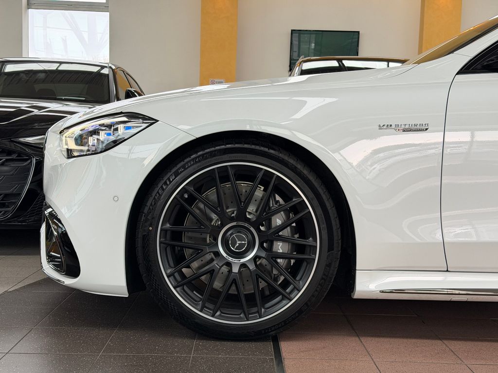 Mercedes-Benz S 63 AMG