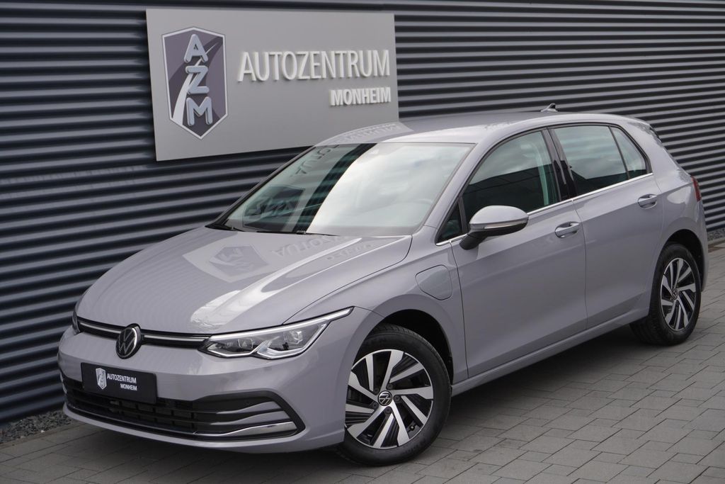 Volkswagen Golf 2022