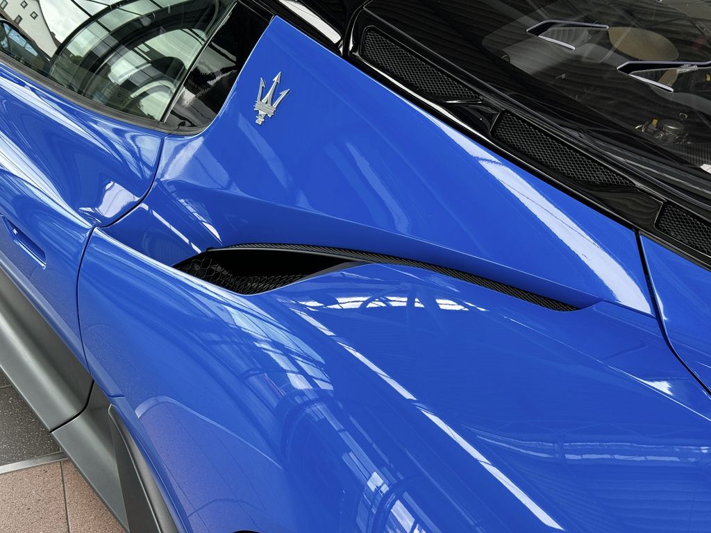 Maserati MC20 2024