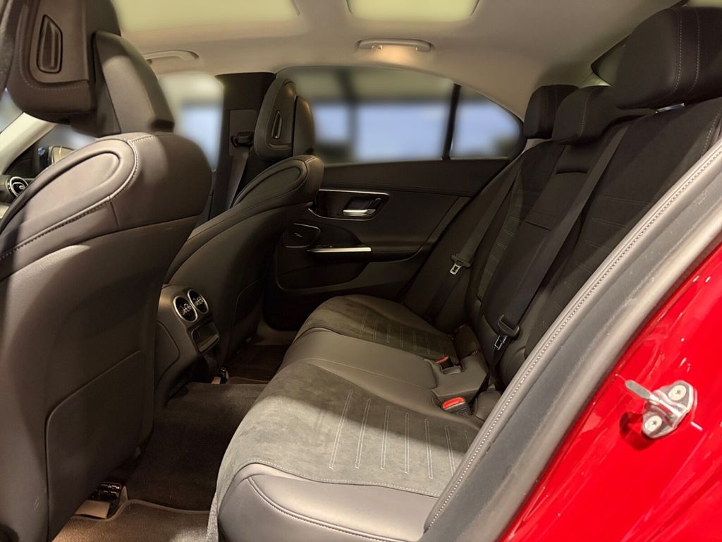 Mercedes-Benz C 300 2024