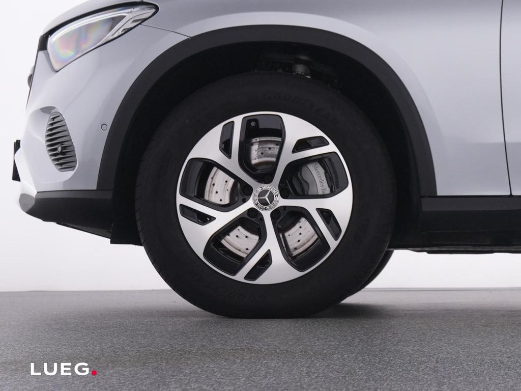 Mercedes-Benz GLC 300 2025