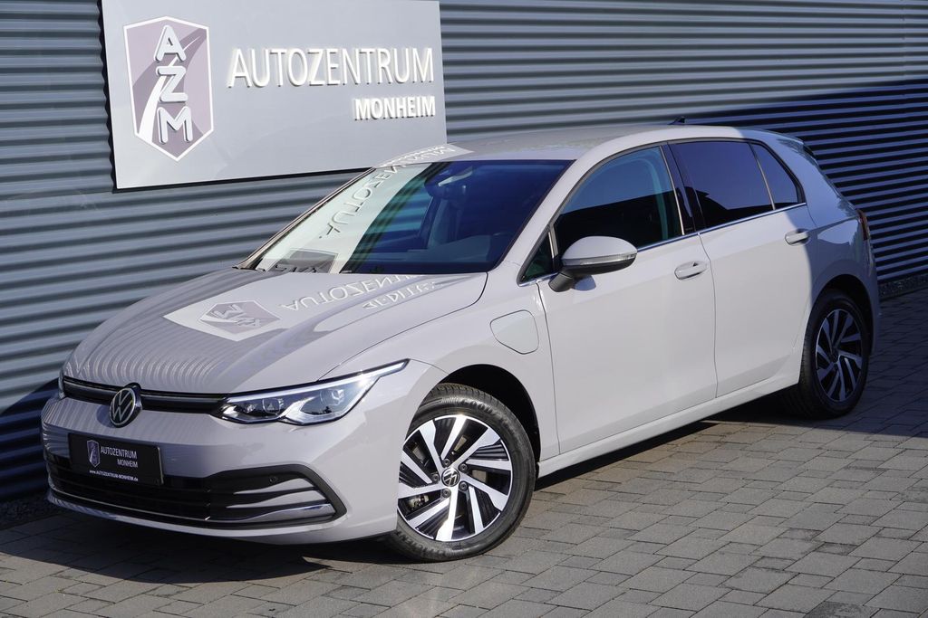Volkswagen Golf 2020