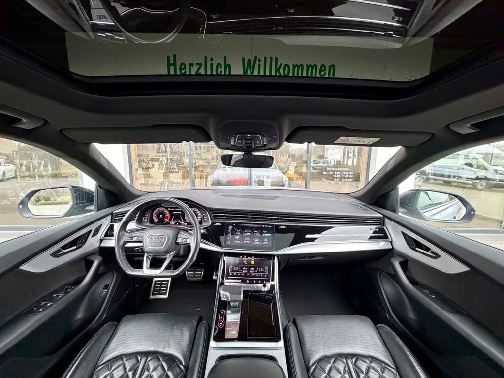 Audi SQ8 2019