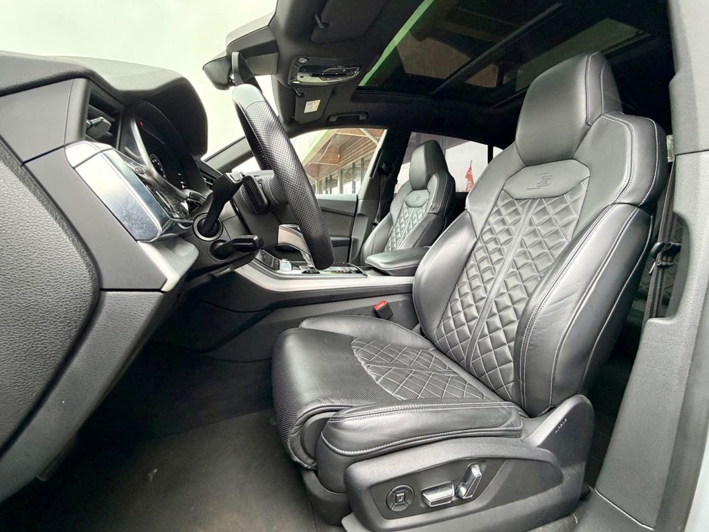 Audi SQ8 2019