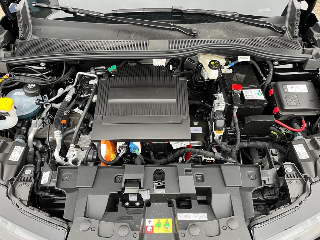 Alfa Romeo Junior 2025