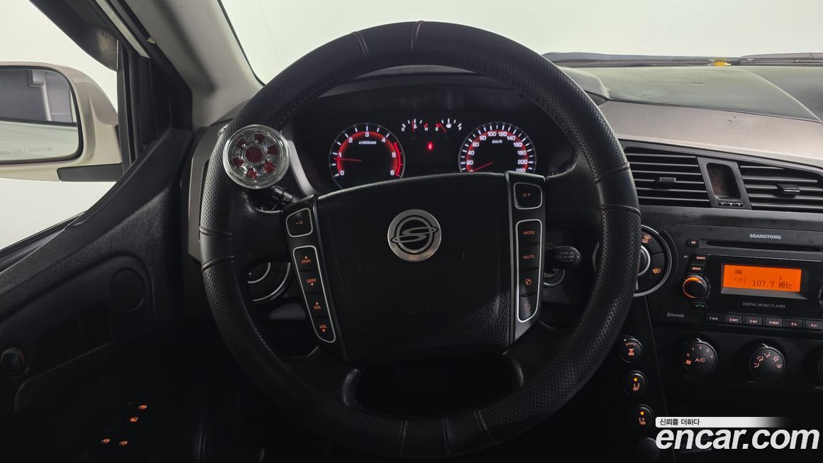 KG_Mobility_Ssangyong KORANDO 2014