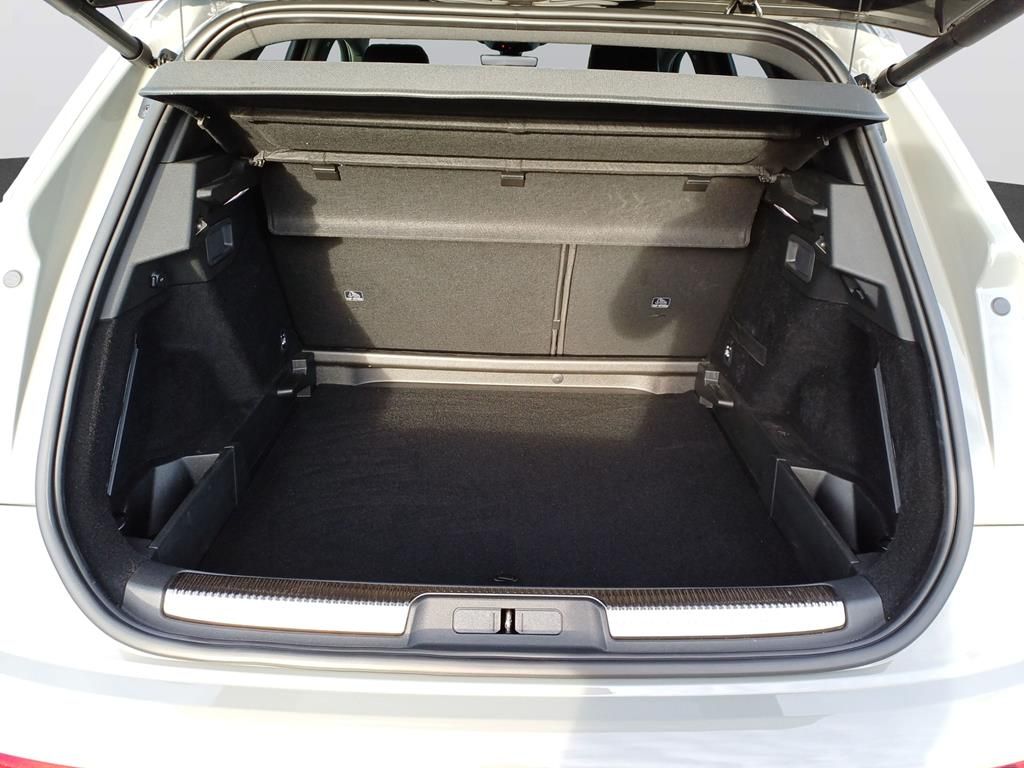 DS Automobiles DS7 (Crossback) 2023