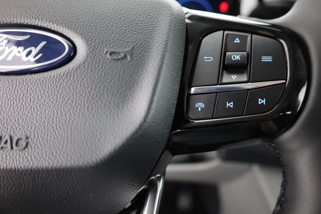 Ford Tourneo Custom 2025