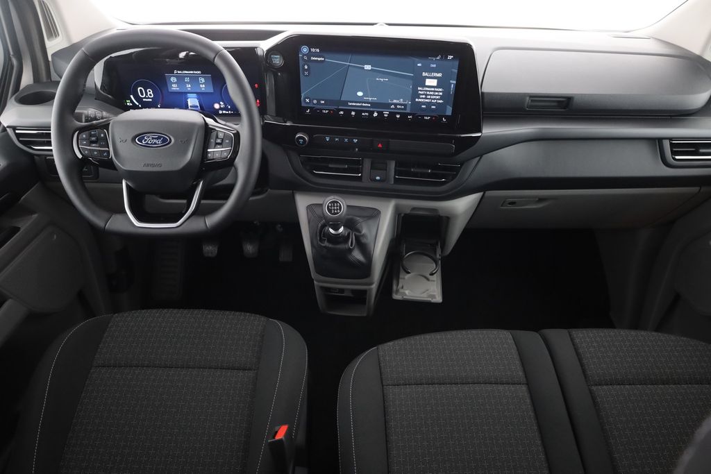 Ford Tourneo Custom 2025