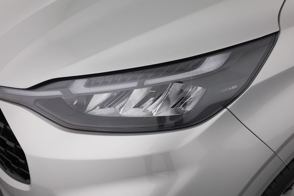 Ford Tourneo Custom 2025