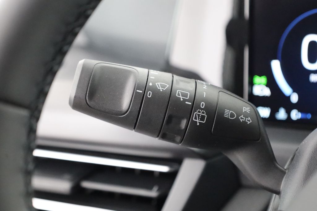 Ford Tourneo Custom 2025