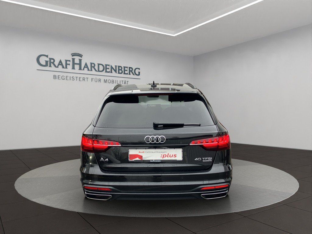 Audi A4 2022