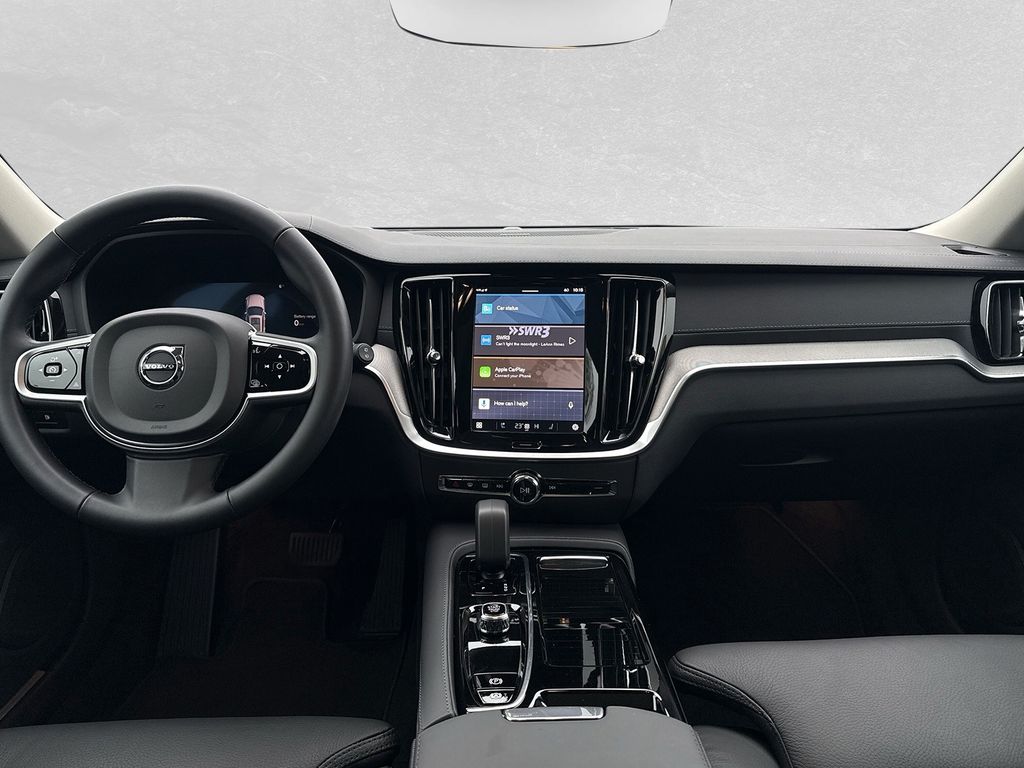 Volvo V60 2025