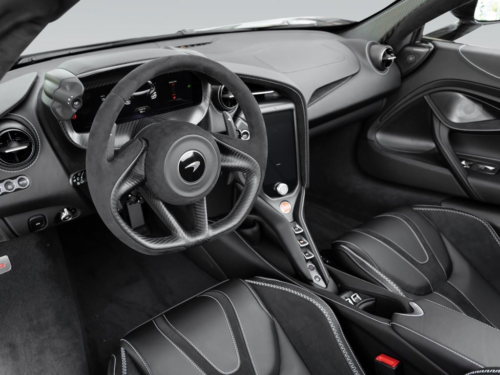 McLaren 750S