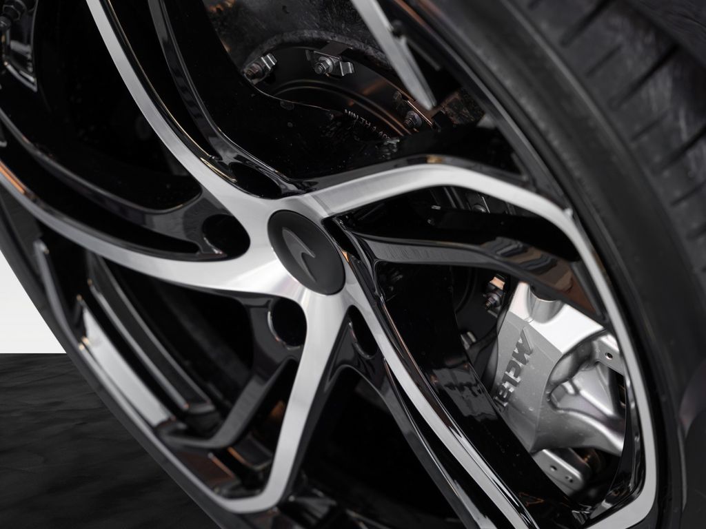 McLaren 750S