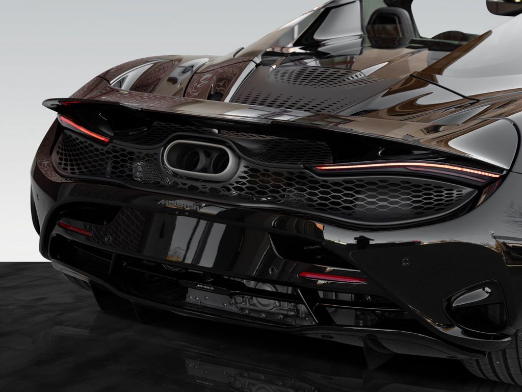McLaren 750S