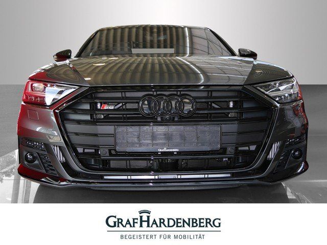 Audi S8 2021