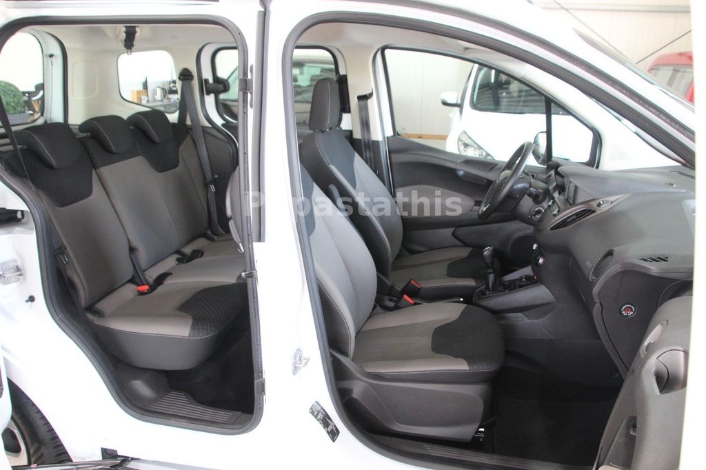 Ford Tourneo Courier 2019