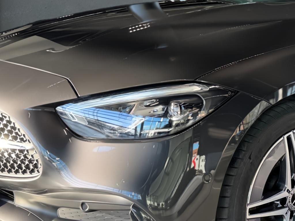 Mercedes-Benz C 220 2025