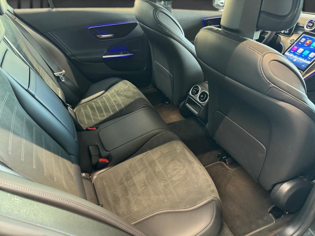 Mercedes-Benz C 220 2025