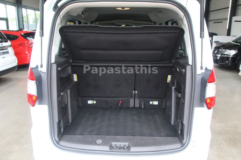 Ford Tourneo Courier 2020