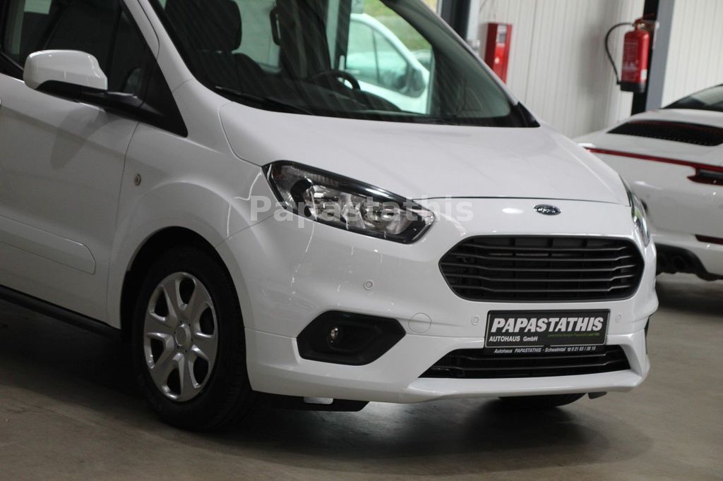 Ford Tourneo Courier 2020