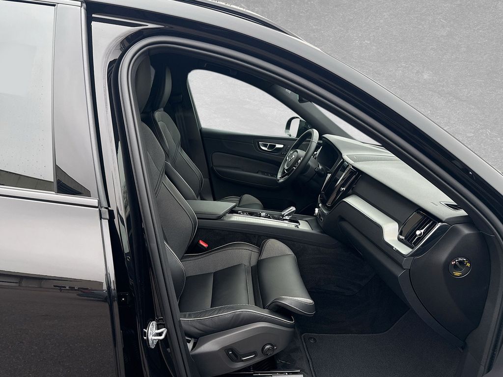 Volvo XC60 2024