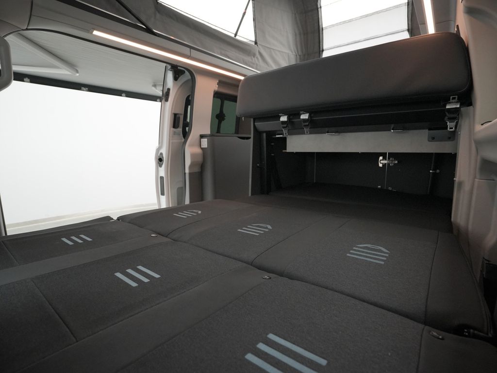Ford Tourneo Custom 2025