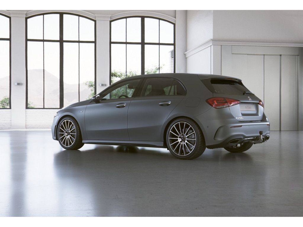 Mercedes-Benz A 250 2021