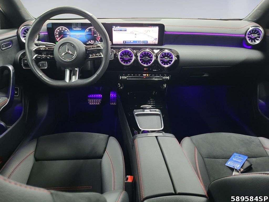 Mercedes-Benz CLA 250 2024