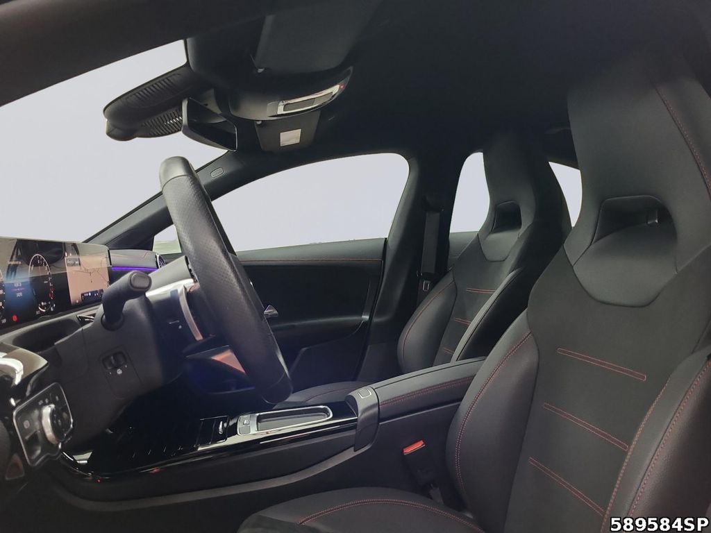 Mercedes-Benz CLA 250 2024