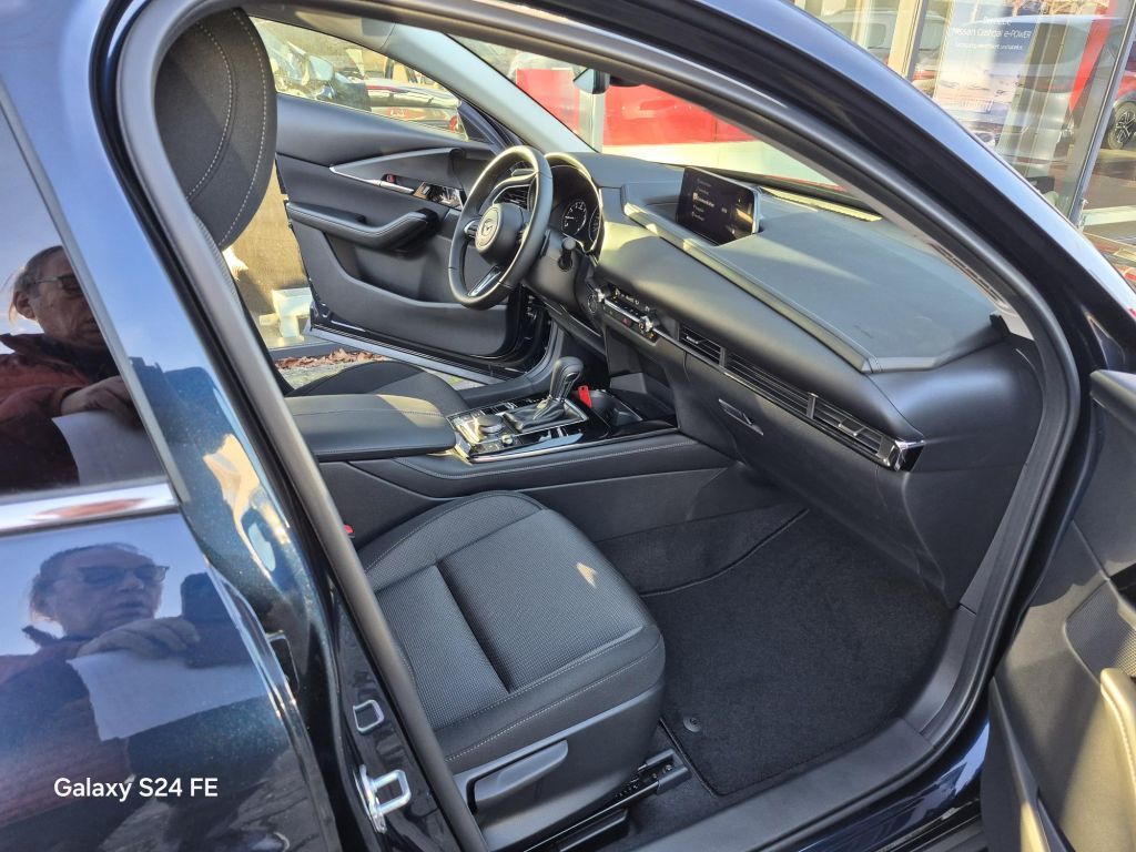 Mazda CX-30 2025