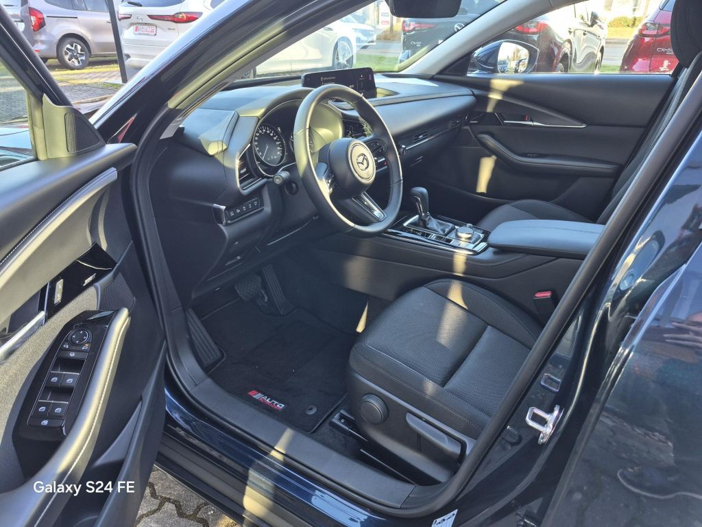 Mazda CX-30 2025