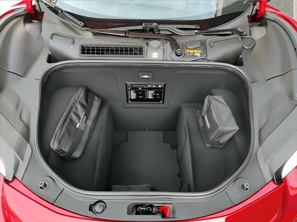 Ferrari 296 GTS 2022