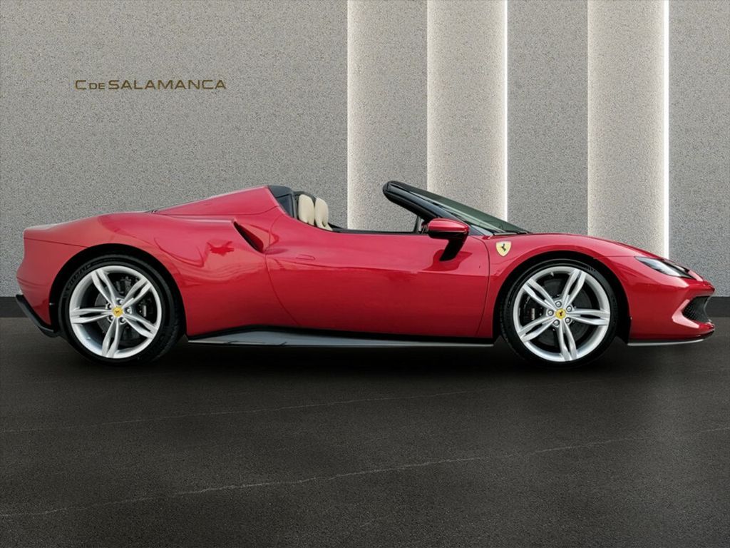 Ferrari 296 GTS 2022