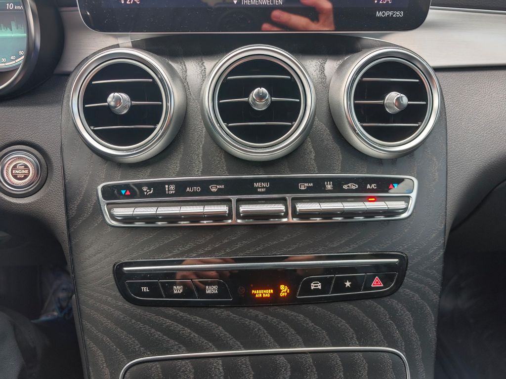 Mercedes-Benz GLC 300 2022