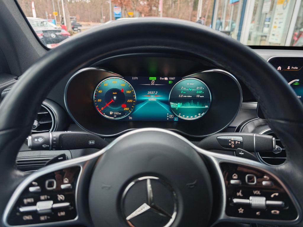 Mercedes-Benz GLC 300 2022