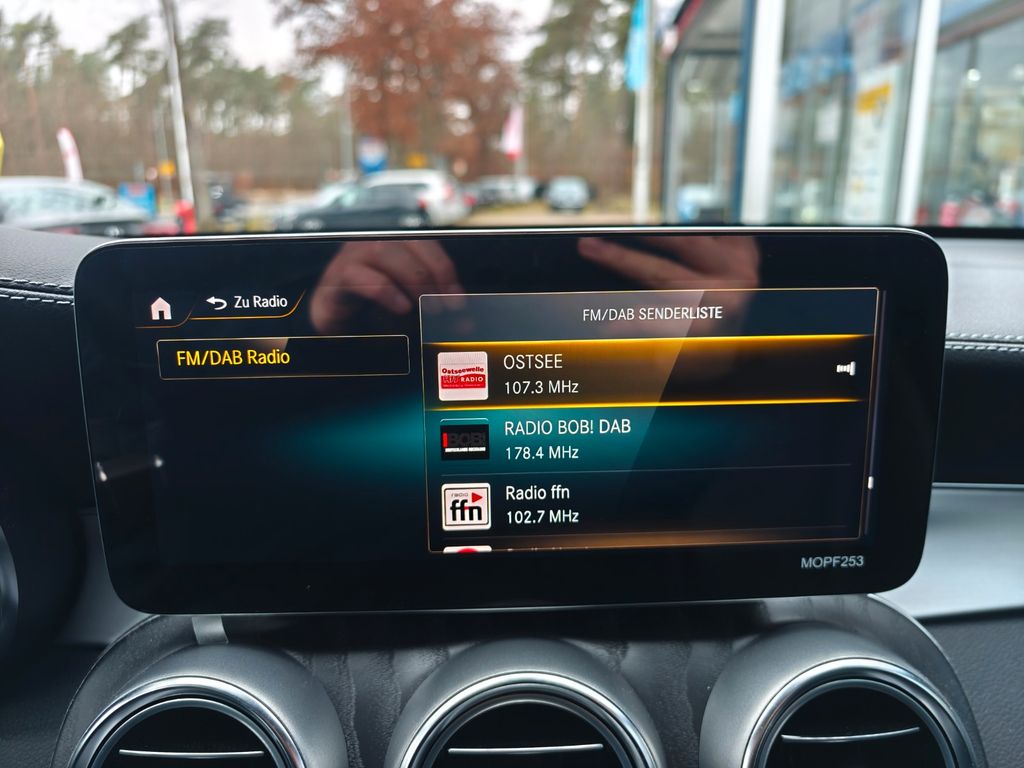 Mercedes-Benz GLC 300 2022