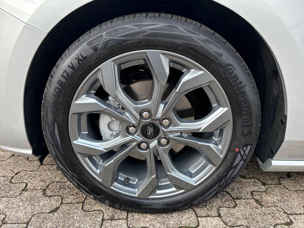 Ford Focus 2023