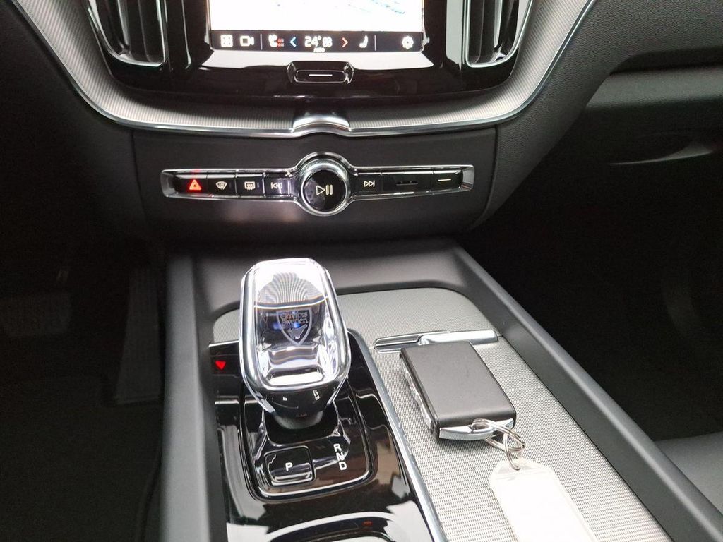 Volvo XC60 2024