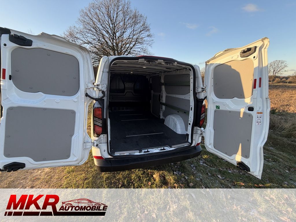 Ford Transit Custom 2024