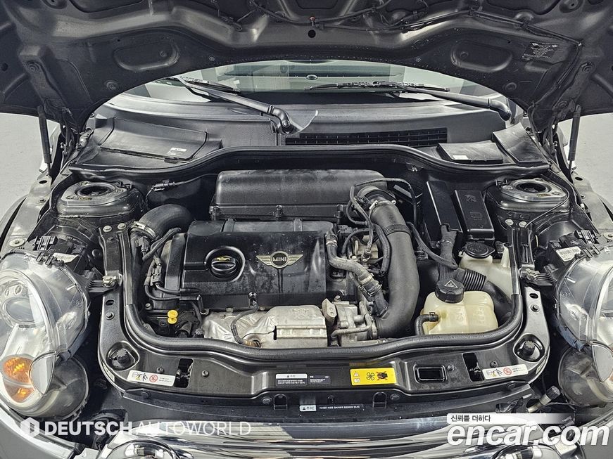 Mini Cooper Convertible 2012