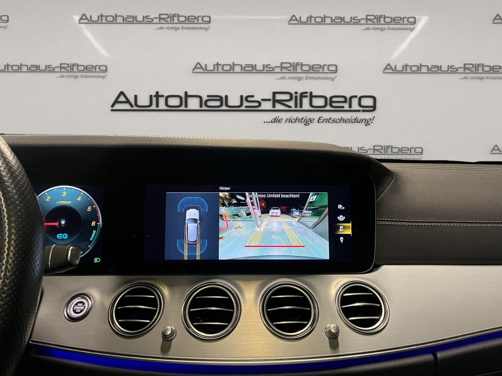 Mercedes-Benz E 300 2022