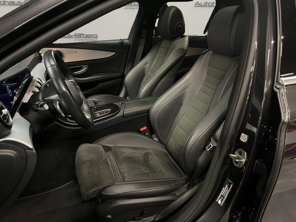 Mercedes-Benz E 300 2022