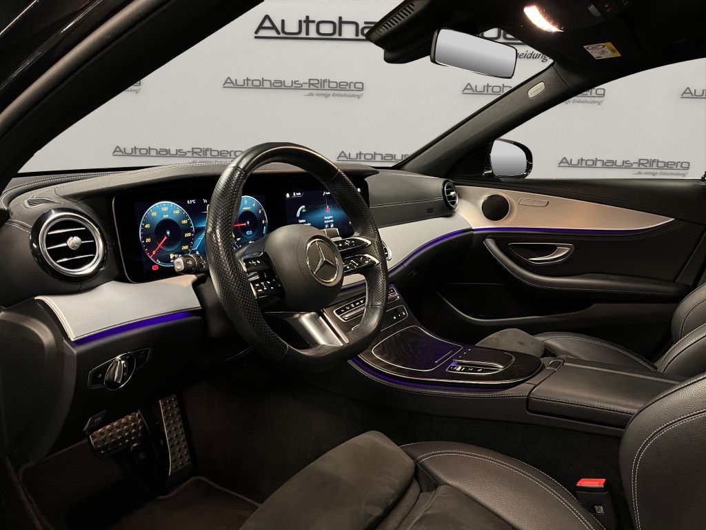 Mercedes-Benz E 300 2022