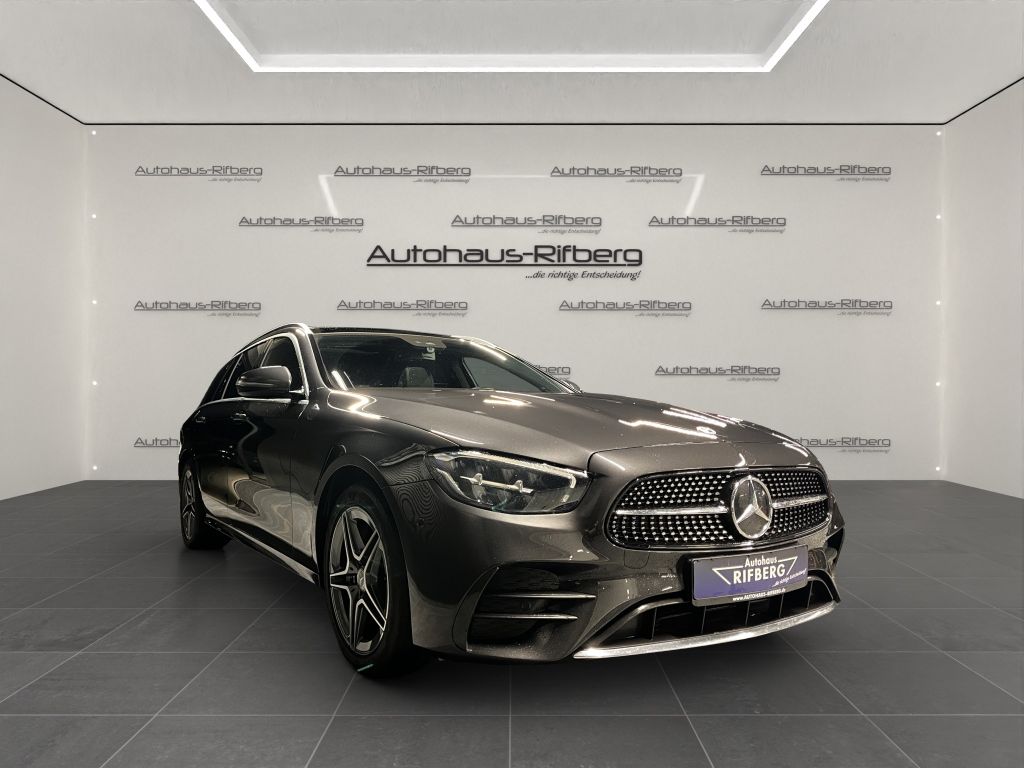 Mercedes-Benz E 300 2022