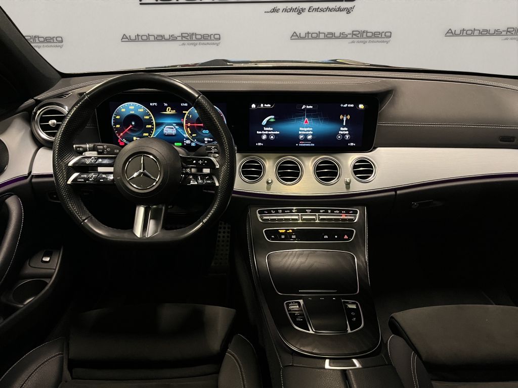 Mercedes-Benz E 300 2022